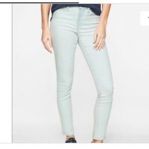 Athleta Sculptek SKINNY Crop Jean